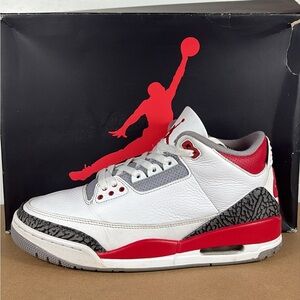 Nike Air Jordan 3 fire red 2022 size 9.5 pre-owned
